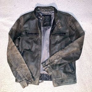 Extra small men’s GUESS jacket.